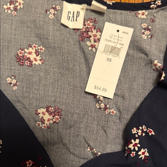 Floral Button-Up Dress - Picture 2 of 3